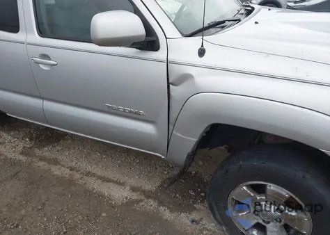 2007 Toyota Tacoma Base V6 z USA, uszkodzony, nr VIN 5TEUU42N17Z392731